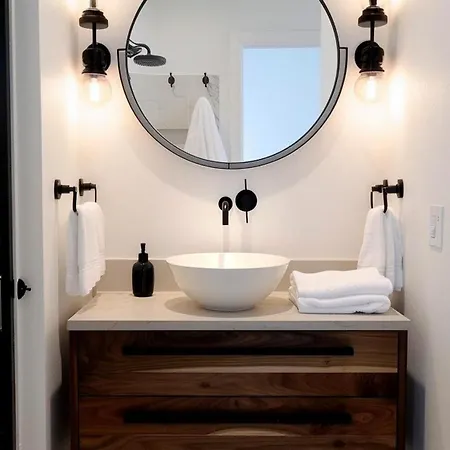 Guesthome For 9 Persons In Archaggelos בית נופש